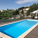 House With Private Pool In - 250 M² * קאבקסיירס דה באסטו