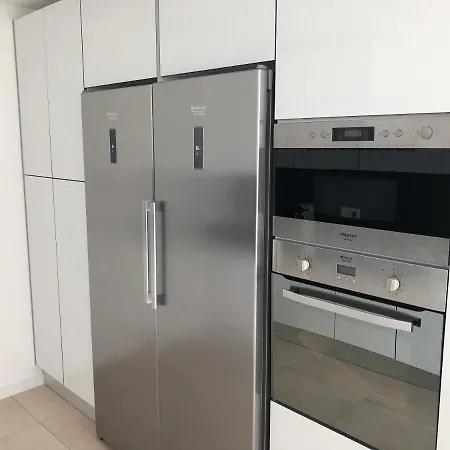 펜션 House With Private Pool In - 250 M²