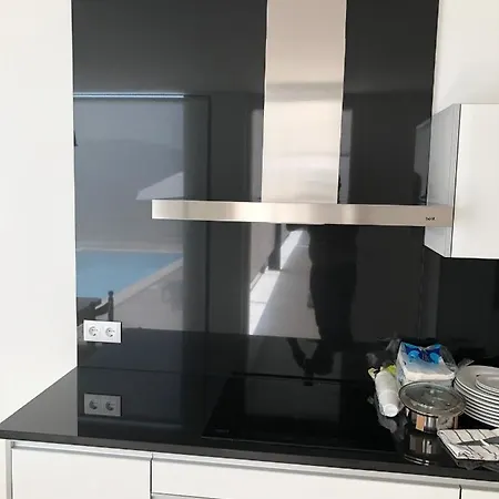 Dom wakacyjny House With Private Pool In - 250 M²