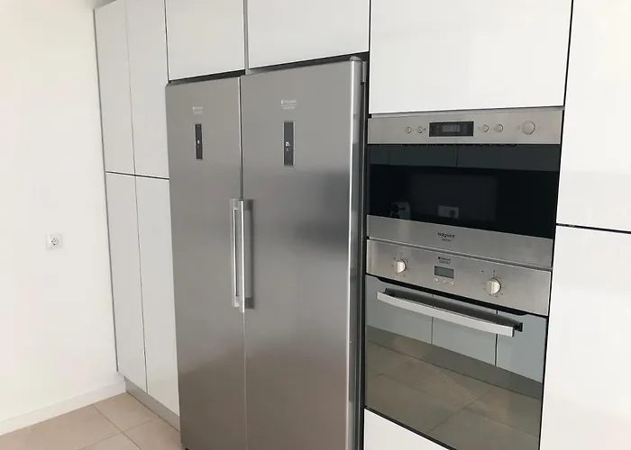 度假居 House With Private Pool In - 250 M²