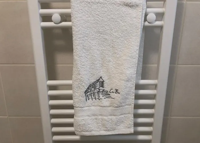 펜션 House With Private Pool In - 250 M² 카베세이라스 드 바스투